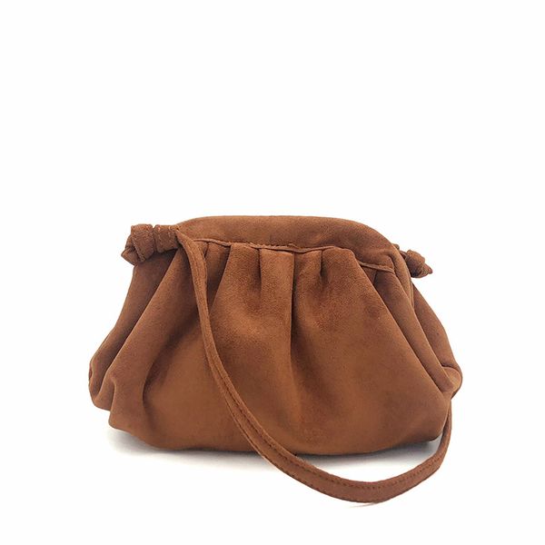 women cloud suede dumplings messenger bag retro 2019 new fashion cloud shape female cross-body shoulder bag handbag clutch
women cloud suede dumplings messenger bag retro 2019 new fashion cloud shape female cross-body shoulder bag handbag clutch