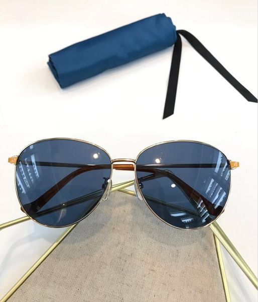 new fashion women sunglasses 0573 men sunglasses simple and generous men sun glasses outdoor uv400 protection eyewear with case, White;black
new fashion women sunglasses 0573 men sunglasses simple and generous men sun glasses outdoor uv400 protection eyewear with case, White;black