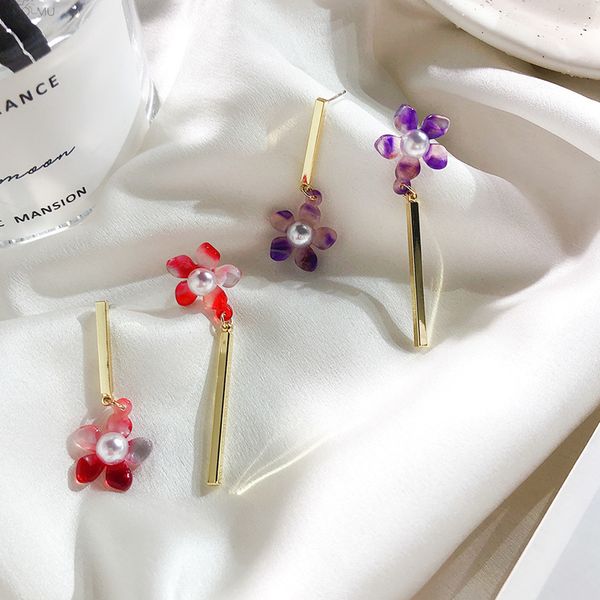 aomu s925 sterling silver pin korea sweet asymmetry red cherry small flower stud earrings for women wedding party beach jewelry, Golden;silver
aomu s925 sterling silver pin korea sweet asymmetry red cherry small flower stud earrings for women wedding party beach jewelry, Golden;silver