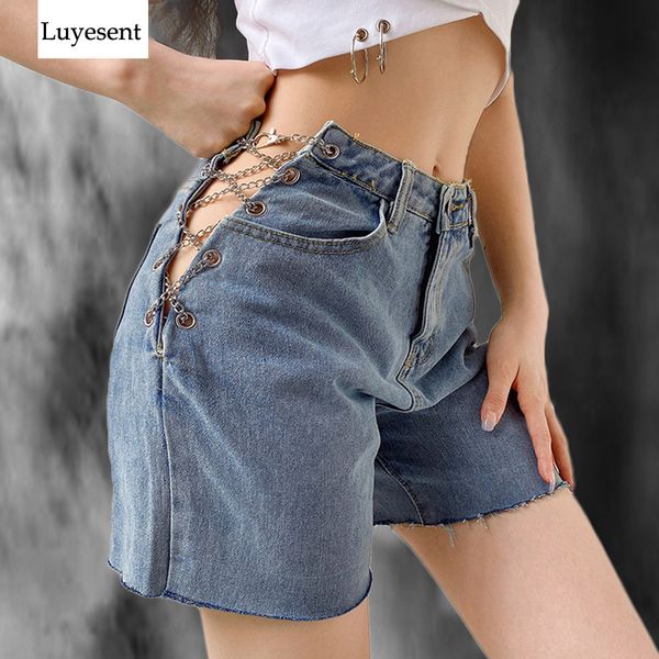 blue cool punk women short jeans 2020 lady hollow out eyelet metal chains shorts button zip summer goth casual pant
blue cool punk women short jeans 2020 lady hollow out eyelet metal chains shorts button zip summer goth casual pant