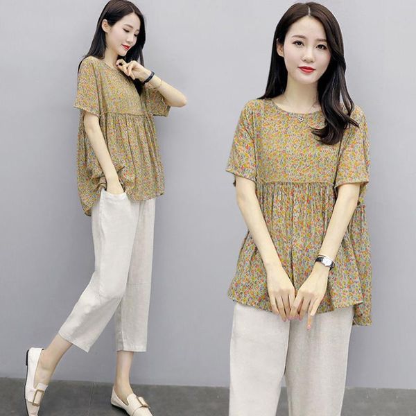 2020 summer new fashion women two piece set fresh chiffon blosue + elastic waist loose shorts pant 2 piece suit z05, White
2020 summer new fashion women two piece set fresh chiffon blosue + elastic waist loose shorts pant 2 piece suit z05, White