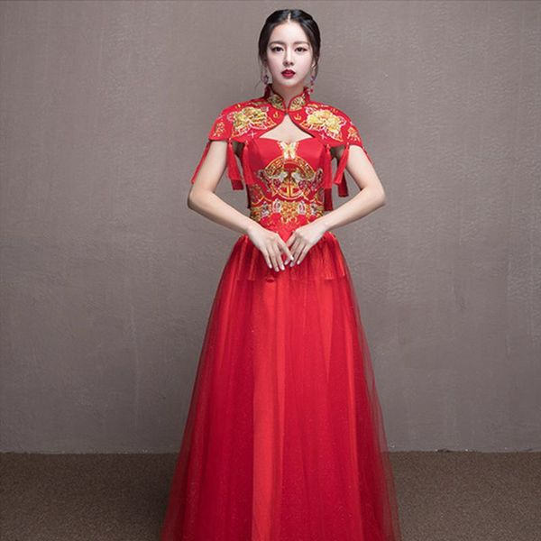 women elegant embroidery cheongsam flower chinese traditional wedding qipao red mesh dress floor length evening gowns 
women elegant embroidery cheongsam flower chinese traditional wedding qipao red mesh dress floor length evening gowns