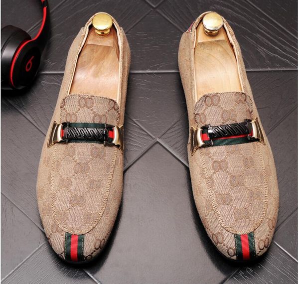 2019 Новый холст кожа Повседневная Driving Oxfords партии Flats обуви мужские Мокасины Мокасины Итальянские мужчины Свадебная обувь размер 38-43 BM710
2019 Новый холст кожа Повседневная Driving Oxfords партии Flats обуви мужские Мокасины Мокасины Итальянские мужчины Свадебная обувь размер 38-43 BM710