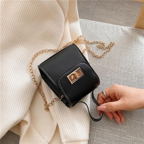 fashion women mini handbag clutch pu leather youth ladies small square bag hit color leather chain lock small square pack 
fashion women mini handbag clutch pu leather youth ladies small square bag hit color leather chain lock small square pack