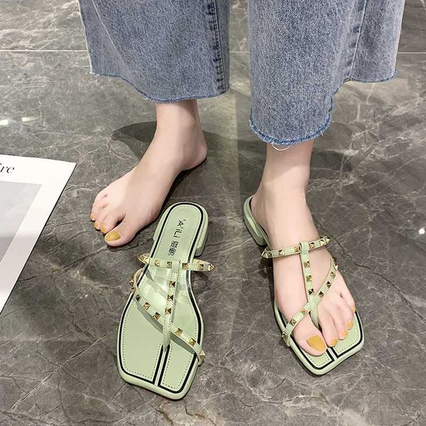 female shoes slippers women summer square toe low rubber flip flops rivet slides 2020 beach block hawaiian hoof, Black
female shoes slippers women summer square toe low rubber flip flops rivet slides 2020 beach block hawaiian hoof, Black