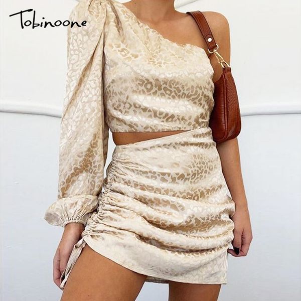 tobinoone hollow out mini sundress women slim party bodycon dress vestidos female one shoulder club floral summer dress, Black;gray
tobinoone hollow out mini sundress women slim party bodycon dress vestidos female one shoulder club floral summer dress, Black;gray