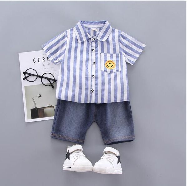 summer new children's short-sleeved suit boy smiley vertical stripes short-sleeved denim shorts two-piece kids designers clothes girls, White
summer new children's short-sleeved suit boy smiley vertical stripes short-sleeved denim shorts two-piece kids designers clothes girls, White