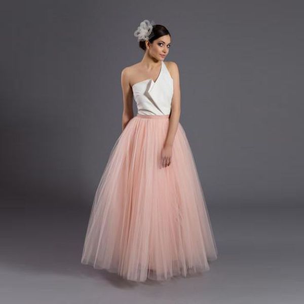 5 layers tulle long skirt custom made pink mesh ball gown bridesmaid skirt for wedding vintage floor length women maxi, Black
5 layers tulle long skirt custom made pink mesh ball gown bridesmaid skirt for wedding vintage floor length women maxi, Black