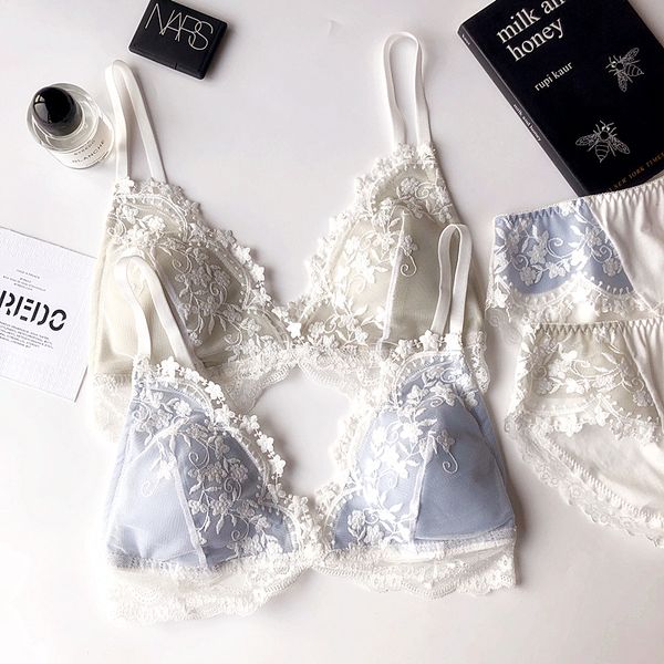 small cotton cup intimates for girls embroidery thin brassiere with pad women lace underwear lingerie wire less new bra set, Red;black
small cotton cup intimates for girls embroidery thin brassiere with pad women lace underwear lingerie wire less new bra set, Red;black