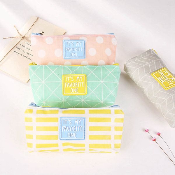 1pc korean kawaii cute student creative pencil bag small fresh storage bag stationery supplies pencil case
1pc korean kawaii cute student creative pencil bag small fresh storage bag stationery supplies pencil case