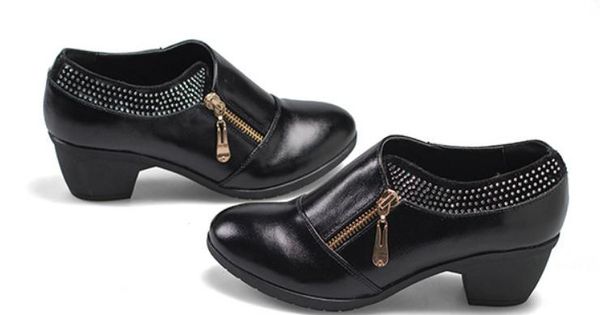 2019 women's shoes in spring and autumn with new style middle heel coarse heel round head @2051, Black
2019 women's shoes in spring and autumn with new style middle heel coarse heel round head @2051, Black