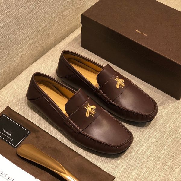 mix 17 style luxury g designer ace dress shoes black brown suede leather casual loafers men slip on pointed oxford shoes with box size 38-46
mix 17 style luxury g designer ace dress shoes black brown suede leather casual loafers men slip on pointed oxford shoes with box size 38-46