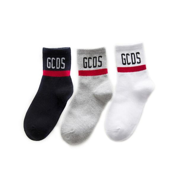 1 pair women letter socks 2020 breathable in the tube socks casual cottons summer autumn white black gray girls harajuku, Black;white
1 pair women letter socks 2020 breathable in the tube socks casual cottons summer autumn white black gray girls harajuku, Black;white
