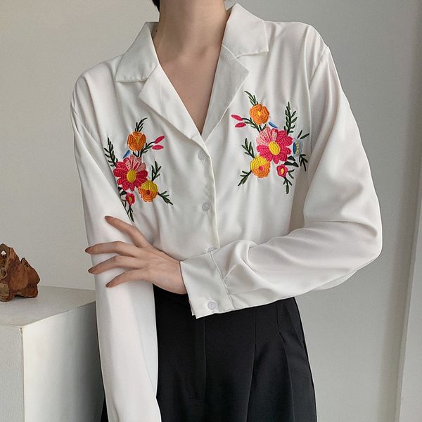 2019 female blouses simple casual embroider women shirts autumn winter notched collar white shirts
2019 female blouses simple casual embroider women shirts autumn winter notched collar white shirts