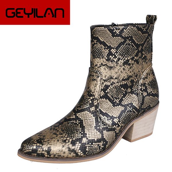 2019 new snake print women boots fashion mid calf boots female zipper rubber wear resistant soft winter shoes women, Black
2019 new snake print women boots fashion mid calf boots female zipper rubber wear resistant soft winter shoes women, Black