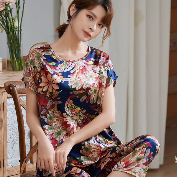 summer flower print 110kg women silk pajamas set cropped pant short sleeve pyjamas o neck large size pajama set l-5xl 4004, Black;red
summer flower print 110kg women silk pajamas set cropped pant short sleeve pyjamas o neck large size pajama set l-5xl 4004, Black;red