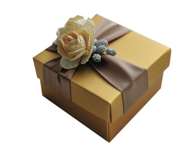 elegant golden candy box with gold rose and ribbon wedding gift party favor boxes new
elegant golden candy box with gold rose and ribbon wedding gift party favor boxes new