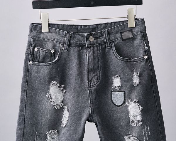 19ss official new style men denim shorts explosion leisure jeans summer fashion wild broken shorts designer men cowboy pants, Blue
19ss official new style men denim shorts explosion leisure jeans summer fashion wild broken shorts designer men cowboy pants, Blue
