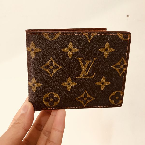 

Wallet LV0065