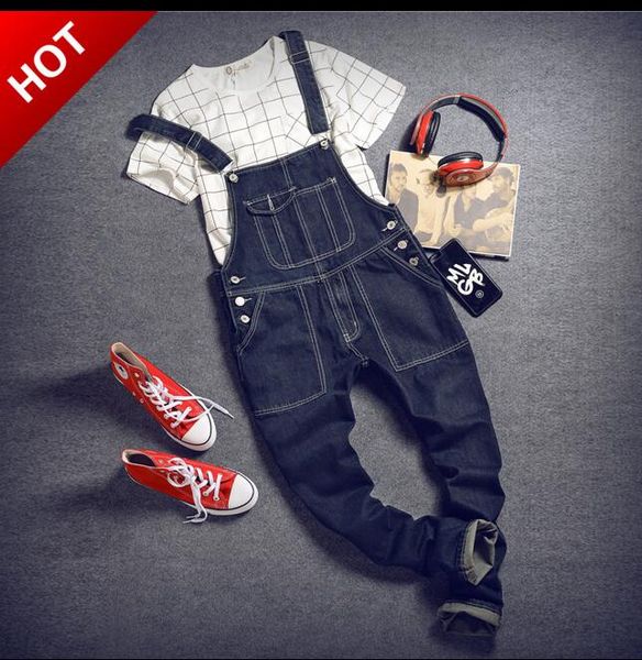 2019 new men's loose casual jeans male korean version of the trend of wild suspenders pants men's fashion jeans, Blue
2019 new men's loose casual jeans male korean version of the trend of wild suspenders pants men's fashion jeans, Blue