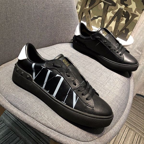 designer luxury hand jackspace version ace sneakers new color clunky sneaker crystal air cushion sneaker rubber outsole shading clarity
designer luxury hand jackspace version ace sneakers new color clunky sneaker crystal air cushion sneaker rubber outsole shading clarity