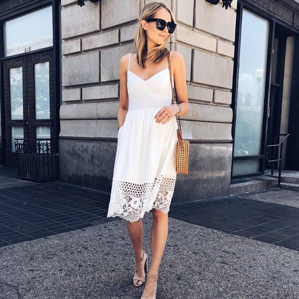 2018 summer new fashion white women bohemian a-line dresses casual spaghetti strap v-neck sleeveless knee-length dress, White;black
2018 summer new fashion white women bohemian a-line dresses casual spaghetti strap v-neck sleeveless knee-length dress, White;black