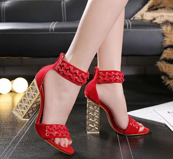9cm 2019 spring and summer new women's shoes europe and the united states crystal with thick with sandals high heel open toe 40 large s, Black
9cm 2019 spring and summer new women's shoes europe and the united states crystal with thick with sandals high heel open toe 40 large s, Black