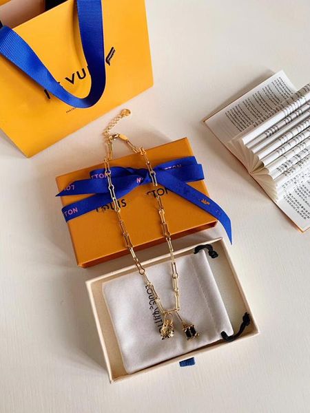 fashion jewelry dinosaur egg box minigram bracelet monogram design women's pendant necklace, Silver
fashion jewelry dinosaur egg box minigram bracelet monogram design women's pendant necklace, Silver