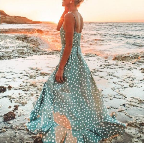 new women dresses boho dress v-neck spaghetti strap button dot print long dress beach summer vestidos 2019 elegant, Black;gray
new women dresses boho dress v-neck spaghetti strap button dot print long dress beach summer vestidos 2019 elegant, Black;gray