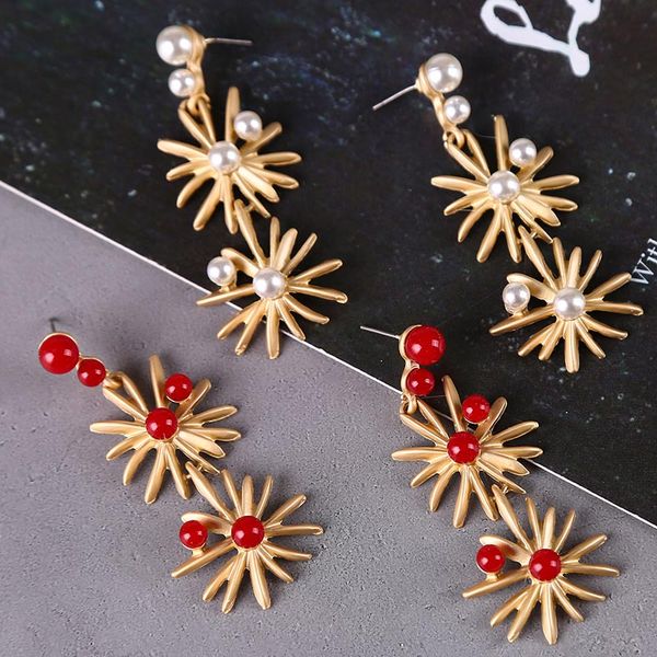 personalized women's geometric irregular jagged metal drop earring for women 2020 fashion red white pearl dangle earring jewelry, Silver
personalized women's geometric irregular jagged metal drop earring for women 2020 fashion red white pearl dangle earring jewelry, Silver