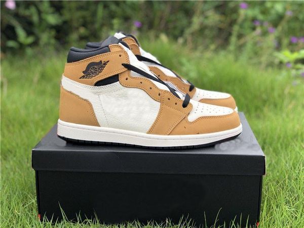 2020 1 high og rookie of the year 1s gold harvest black casual shoes men 555088 -700 authentic leather sneakers size 7 -13
2020 1 high og rookie of the year 1s gold harvest black casual shoes men 555088 -700 authentic leather sneakers size 7 -13