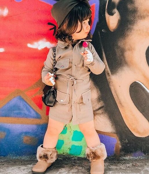 england fashion kids girls autumn lapel horn long sleeve windbreakers button child casual clothing coats trench kakhi black 2-7t, Blue;gray 
england fashion kids girls autumn lapel horn long sleeve windbreakers button child casual clothing coats trench kakhi black 2-7t, Blue;gray