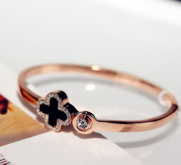2019 new rose gold crystal bracelet wild clover bracelet watch accessories clover bracelet gift selling, Golden;silver
2019 new rose gold crystal bracelet wild clover bracelet watch accessories clover bracelet gift selling, Golden;silver