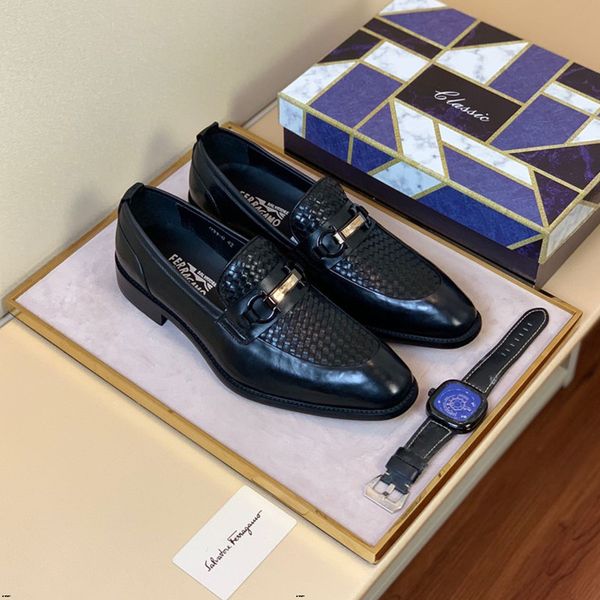 18ss oxfords spring autumn men formal wedding shoes luxury men business dress shoes men loafers pointy shoes big size 38-45, Black
18ss oxfords spring autumn men formal wedding shoes luxury men business dress shoes men loafers pointy shoes big size 38-45, Black