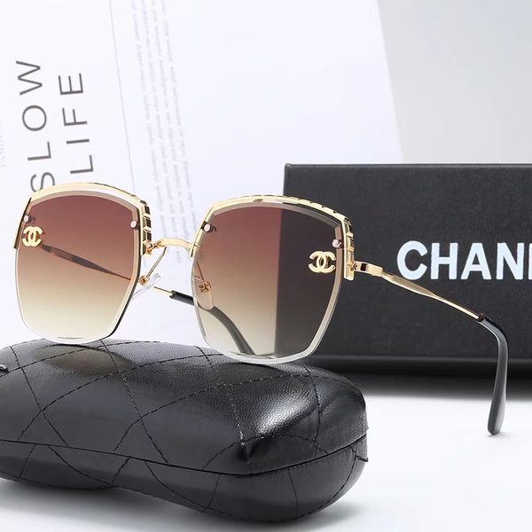 2020 brand designer fashion sunglasses. 1728b luxury men's and women's driving sunglasses.uv400 sun glasses, White;black
2020 brand designer fashion sunglasses. 1728b luxury men's and women's driving sunglasses.uv400 sun glasses, White;black
