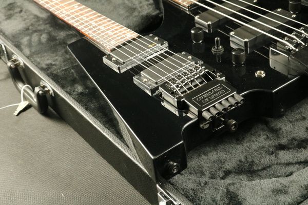 n stock headless electric guitar bass t-01 black flamed maple double neck set in neck guranteed quality ing
n stock headless electric guitar bass t-01 black flamed maple double neck set in neck guranteed quality ing