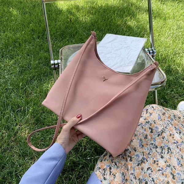women casual crossbody bag large women nylon shopping bag trendy shoulder purse summer retro totes female messenger
women casual crossbody bag large women nylon shopping bag trendy shoulder purse summer retro totes female messenger