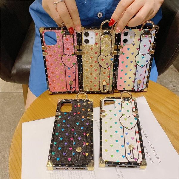 luxury square love heart phone case for iphone11 pro max 7 8 plus fashion wrisband cover phone for iphone x xr xs max se 2020
luxury square love heart phone case for iphone11 pro max 7 8 plus fashion wrisband cover phone for iphone x xr xs max se 2020