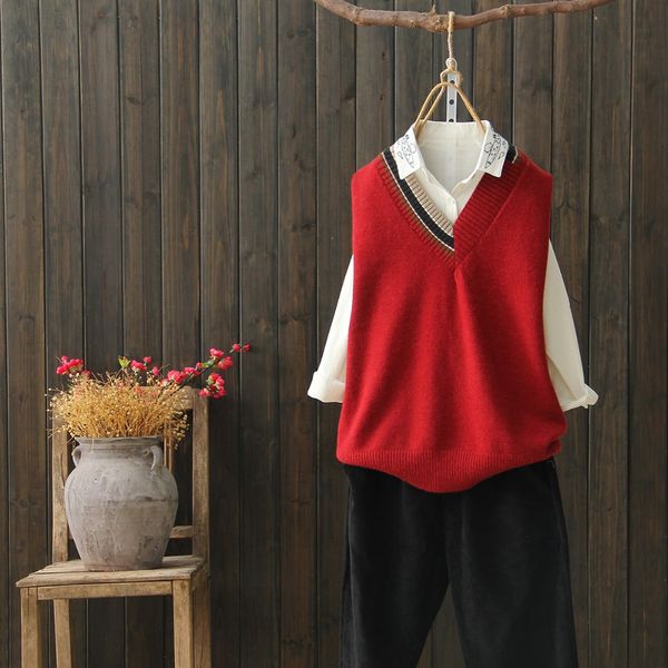 striped patchwork v-neck sleeveless vest pullover sweater autumn winter 2108 mori girl, White;black
striped patchwork v-neck sleeveless vest pullover sweater autumn winter 2108 mori girl, White;black