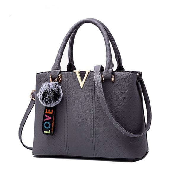 new 2019 soft leather ladies handbags women designer female shoulder bag letter v luxury handbag messenger bags fur big women bag
new 2019 soft leather ladies handbags women designer female shoulder bag letter v luxury handbag messenger bags fur big women bag