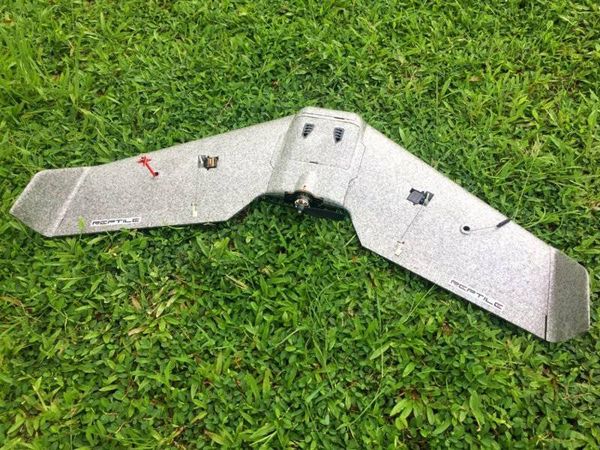 reptile s800 v2 sky shadow racer epp wingspan 820mm fpv flying wing rc airplane - kit version
reptile s800 v2 sky shadow racer epp wingspan 820mm fpv flying wing rc airplane - kit version