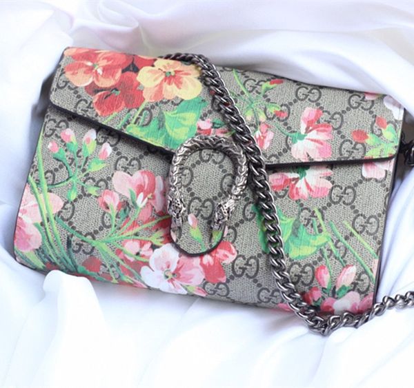 luxury fashiondesigner women's shoulder bag leather canvas print flip crossbody woc chain bag small square bag high quality
luxury fashiondesigner women's shoulder bag leather canvas print flip crossbody woc chain bag small square bag high quality