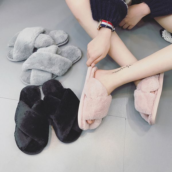 2019 winter women home slippers with faux fur fashion warm shoes woman slip on flats female slides black pink plus size 36-41
2019 winter women home slippers with faux fur fashion warm shoes woman slip on flats female slides black pink plus size 36-41