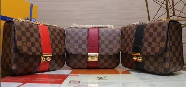 подлинная-l b кожаные сумки crossbody сумка кожаные офисные сумки для мужчин документ портфель дорожная сумка-l бесплатная доставка высокое
подлинная-l b кожаные сумки crossbody сумка кожаные офисные сумки для мужчин документ портфель дорожная сумка-l бесплатная доставка высокое