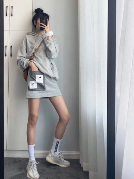 fashion brand womens short dresses new arrival designer women skirts summer luxury dresses size s-l yf20431, Black
fashion brand womens short dresses new arrival designer women skirts summer luxury dresses size s-l yf20431, Black