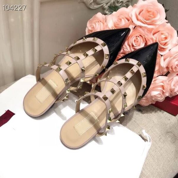 2019high-end designer sandals heel leather classic woman metal buckle for parties and banquets luxury sandals size 35-40, Black 
2019high-end designer sandals heel leather classic woman metal buckle for parties and banquets luxury sandals size 35-40, Black