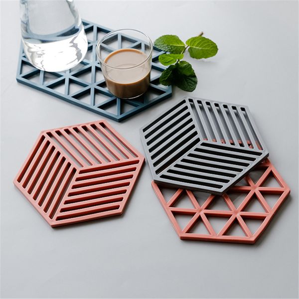 high temperature resistant silicone hollow cup mat non-slip placemat insulation pad non-slip insulation anti-scalding bowl mat
high temperature resistant silicone hollow cup mat non-slip placemat insulation pad non-slip insulation anti-scalding bowl mat