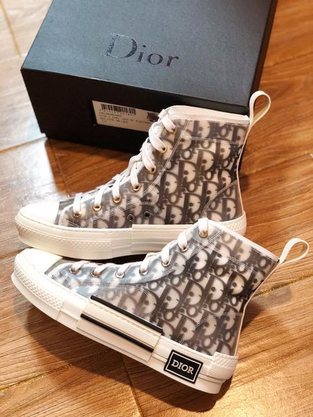 Top Quality 2019 designers shoes high heel shoe leather casual Running outdoor shoes for women and men luxurys shoes With box
Top Quality 2019 designers shoes high heel shoe leather casual Running outdoor shoes for women and men luxurys shoes With box
