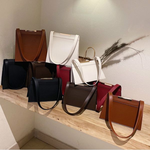 women handbag 2019 vintage tote bag new women's retro square shoulder bag simple trapezoidal over shoulder
women handbag 2019 vintage tote bag new women's retro square shoulder bag simple trapezoidal over shoulder