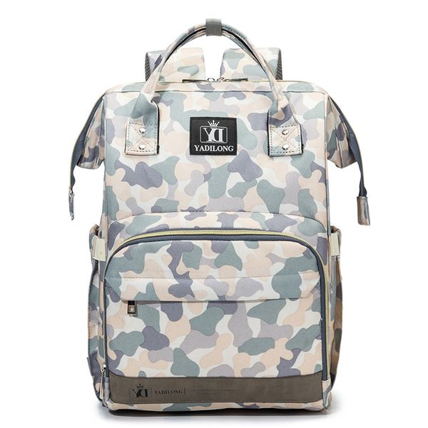 2020new style diaper bag camouflage large-volume mommy bag fashion backpack multi-functional diaper mom and baby backpack
2020new style diaper bag camouflage large-volume mommy bag fashion backpack multi-functional diaper mom and baby backpack